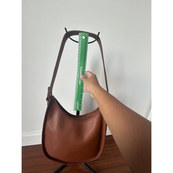 Vintage 90s COACH Becket Crescent Hobo Bag 9920 Shoulder Bag Purse Leather Read! - Picture 9 of 16